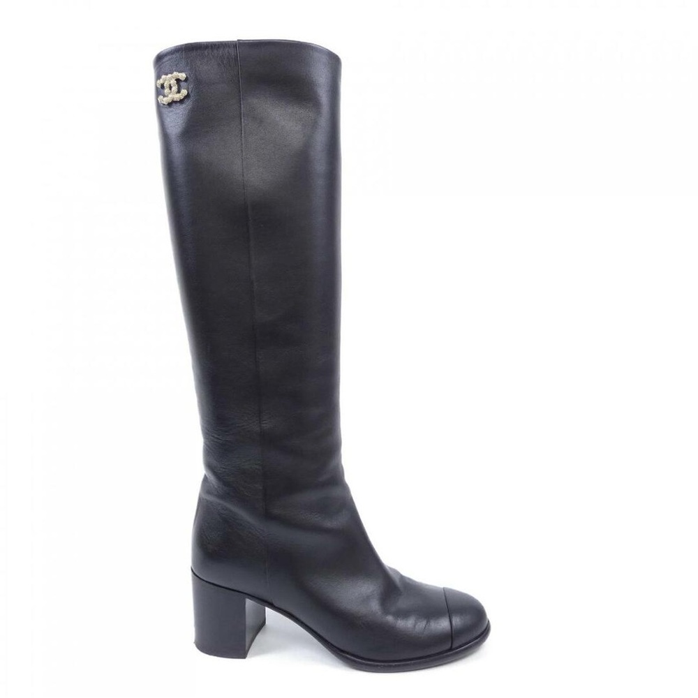 CHANEL Black Leather Heeled Boots
